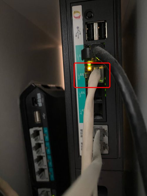 LANケーブル接続例---ルーター（ONU器機）のLANポート